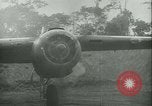 Standbild Bombenanschlag am Hansa Bucht und Wewak Papua Neu Guinea, 1943, aus Sekunde 56 historischem Filmmaterial Videoclip 65675022408