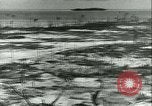 Image 828e bataillon de l'Aviation américaine ingénieur américain africain Munda New Georgia Îles Salomon, 1943, de la seconde 30 séquences d'archives historiques vidéo 65675022411