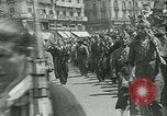 Immagine di Lavoratori miliziani e esercito ribelle Madrid Spagna, 1936, secondo 34 filmato di repertorio 65675022413