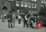Standbild Vias ZUSAmmenstoß mit der Polizei Wyomissing Pennsylvania USA, 1936, aus Sekunde 23 historischem Filmmaterial Videoclip 65675022415