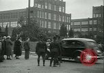 Standbild Vias ZUSAmmenstoß mit der Polizei Wyomissing Pennsylvania USA, 1936, aus Sekunde 28 historischem Filmmaterial Videoclip 65675022415