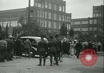 Standbild Vias ZUSAmmenstoß mit der Polizei Wyomissing Pennsylvania USA, 1936, aus Sekunde 30 historischem Filmmaterial Videoclip 65675022415