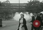 Standbild Vias ZUSAmmenstoß mit der Polizei Wyomissing Pennsylvania USA, 1936, aus Sekunde 42 historischem Filmmaterial Videoclip 65675022415