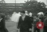 Standbild Vias ZUSAmmenstoß mit der Polizei Wyomissing Pennsylvania USA, 1936, aus Sekunde 43 historischem Filmmaterial Videoclip 65675022415