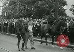 Standbild Vias ZUSAmmenstoß mit der Polizei Wyomissing Pennsylvania USA, 1936, aus Sekunde 49 historischem Filmmaterial Videoclip 65675022415