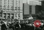 Standbild Pilot Jim Ray mit Autogiro aerobile Washington DC USA, 1936, aus Sekunde 20 historischem Filmmaterial Videoclip 65675022418