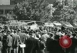 Standbild Pilot Jim Ray mit Autogiro aerobile Washington DC USA, 1936, aus Sekunde 30 historischem Filmmaterial Videoclip 65675022418
