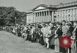 Standbild Pilot Jim Ray mit Autogiro aerobile Washington DC USA, 1936, aus Sekunde 33 historischem Filmmaterial Videoclip 65675022418
