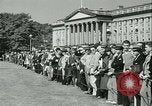 Standbild Pilot Jim Ray mit Autogiro aerobile Washington DC USA, 1936, aus Sekunde 34 historischem Filmmaterial Videoclip 65675022418