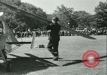 Standbild Pilot Jim Ray mit Autogiro aerobile Washington DC USA, 1936, aus Sekunde 44 historischem Filmmaterial Videoclip 65675022418
