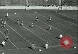Image Yale versus Cornell football New Haven Connecticut USA, 1936, de la seconde 18 séquences d'archives historiques vidéo 65675022419