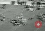 Standbild Notre Dame gegenüber der Carnegie Tech football South Bend Indiana USA, 1936, aus Sekunde 56 historischem Filmmaterial Videoclip 65675022420