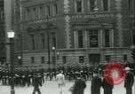 Standbild Toronto Police Pipe Band Toronto Ontario Kanada, 1936, aus Sekunde 27 historischem Filmmaterial Videoclip 65675022421