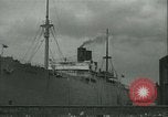 Immagine di Il Maresciallo federale lucchetti Columbian nave Cueuta Philadelphia Pennsylvania USA, 1934, secondo 14 filmato di repertorio 65675022433