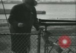 Immagine di Il Maresciallo federale lucchetti Columbian nave Cueuta Philadelphia Pennsylvania USA, 1934, secondo 40 filmato di repertorio 65675022433