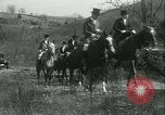 Standbild Segen der Hounds öffnet fallen Fox Hunt Lexington Kentucky USA, 1934, aus Sekunde 54 historischem Filmmaterial Videoclip 65675022434