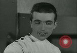 Standbild Hairstylist Fernand Paris Frankreich, 1934, aus Sekunde 31 historischem Filmmaterial Videoclip 65675022435