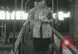 Standbild Ellen Mcadoo und Senor Lopez De Onate Baltimore Maryland USA, 1934, aus Sekunde 3 historischem Filmmaterial Videoclip 65675022437