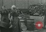 Standbild Hering und Bloater Fische Vereinigtes Königreich, 1934, aus Sekunde 27 historischem Filmmaterial Videoclip 65675022441