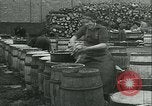 Standbild Hering und Bloater Fische Vereinigtes Königreich, 1934, aus Sekunde 33 historischem Filmmaterial Videoclip 65675022441
