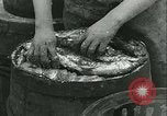 Standbild Hering und Bloater Fische Vereinigtes Königreich, 1934, aus Sekunde 37 historischem Filmmaterial Videoclip 65675022441