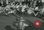 Standbild Mechanik hobby-Pferderennen Santa Monica California USA, 1934, aus Sekunde 13 historischem Filmmaterial Videoclip 65675022442