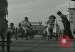 Standbild Mechanik hobby-Pferderennen Santa Monica California USA, 1934, aus Sekunde 39 historischem Filmmaterial Videoclip 65675022442