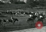 Standbild junge Kinder reiten Pferde Kansas City Missouri USA, 1934, aus Sekunde 13 historischem Filmmaterial Videoclip 65675022443
