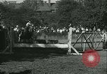 Standbild junge Kinder reiten Pferde Kansas City Missouri USA, 1934, aus Sekunde 61 historischem Filmmaterial Videoclip 65675022443