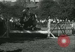 Standbild junge Kinder reiten Pferde Kansas City Missouri USA, 1934, aus Sekunde 62 historischem Filmmaterial Videoclip 65675022443