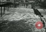 Standbild storm Wimpern Atlantikküste Norfolk Virginia USA, 1933, aus Sekunde 42 historischem Filmmaterial Videoclip 65675022451