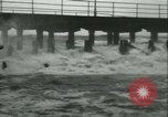 Standbild storm Wimpern Atlantikküste Norfolk Virginia USA, 1933, aus Sekunde 59 historischem Filmmaterial Videoclip 65675022451