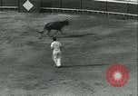 Immagine di La corrida Mont-De-Marsan Francia, 1933, secondo 34 filmato di repertorio 65675022452