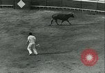 Immagine di La corrida Mont-De-Marsan Francia, 1933, secondo 35 filmato di repertorio 65675022452