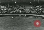 Immagine di La corrida Mont-De-Marsan Francia, 1933, secondo 50 filmato di repertorio 65675022452
