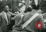 Standbild Präsident Roosevelt mit Pfadfindern Ten Mile River New York USA, 1933, aus Sekunde 21 historischem Filmmaterial Videoclip 65675022453