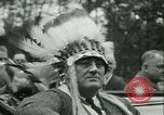 Standbild Präsident Roosevelt mit Pfadfindern Ten Mile River New York USA, 1933, aus Sekunde 35 historischem Filmmaterial Videoclip 65675022453