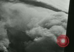 Standbild Forest Fire Forest Grove Oregon USA, 1933, aus Sekunde 22 historischem Filmmaterial Videoclip 65675022456