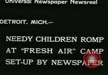 Standbild frische Luft Camp Sommer Camp für Kinder aus armen Familien Sylvan Lake Michigan USA, 1933, aus Sekunde 3 historischem Filmmaterial Videoclip 65675022459