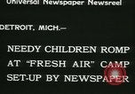 Standbild frische Luft Camp Sommer Camp für Kinder aus armen Familien Sylvan Lake Michigan USA, 1933, aus Sekunde 7 historischem Filmmaterial Videoclip 65675022459