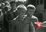 Standbild frische Luft Camp Sommer Camp für Kinder aus armen Familien Sylvan Lake Michigan USA, 1933, aus Sekunde 35 historischem Filmmaterial Videoclip 65675022459