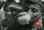 Standbild frische Luft Camp Sommer Camp für Kinder aus armen Familien Sylvan Lake Michigan USA, 1933, aus Sekunde 52 historischem Filmmaterial Videoclip 65675022459