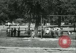 Standbild frische Luft Camp Sommer Camp für Kinder aus armen Familien Sylvan Lake Michigan USA, 1933, aus Sekunde 58 historischem Filmmaterial Videoclip 65675022459