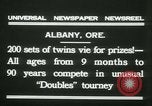 Image des jumeaux identiques tournoi Albany New York USA, 1931, de la seconde 5 séquences d'archives historiques vidéo 65675022463
