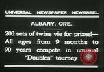 Image des jumeaux identiques tournoi Albany New York USA, 1931, de la seconde 7 séquences d'archives historiques vidéo 65675022463