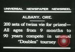 Image des jumeaux identiques tournoi Albany New York USA, 1931, de la seconde 8 séquences d'archives historiques vidéo 65675022463
