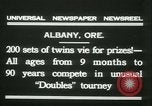 Image des jumeaux identiques tournoi Albany New York USA, 1931, de la seconde 9 séquences d'archives historiques vidéo 65675022463