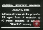 Image des jumeaux identiques tournoi Albany New York USA, 1931, de la seconde 11 séquences d'archives historiques vidéo 65675022463