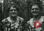 Image des jumeaux identiques tournoi Albany New York USA, 1931, de la seconde 39 séquences d'archives historiques vidéo 65675022463