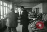 Standbild Hollywood Film Magnat Carl Laemmle an Bord des Schiffes Europa New York City USA, 1931, aus Sekunde 37 historischem Filmmaterial Videoclip 65675022464